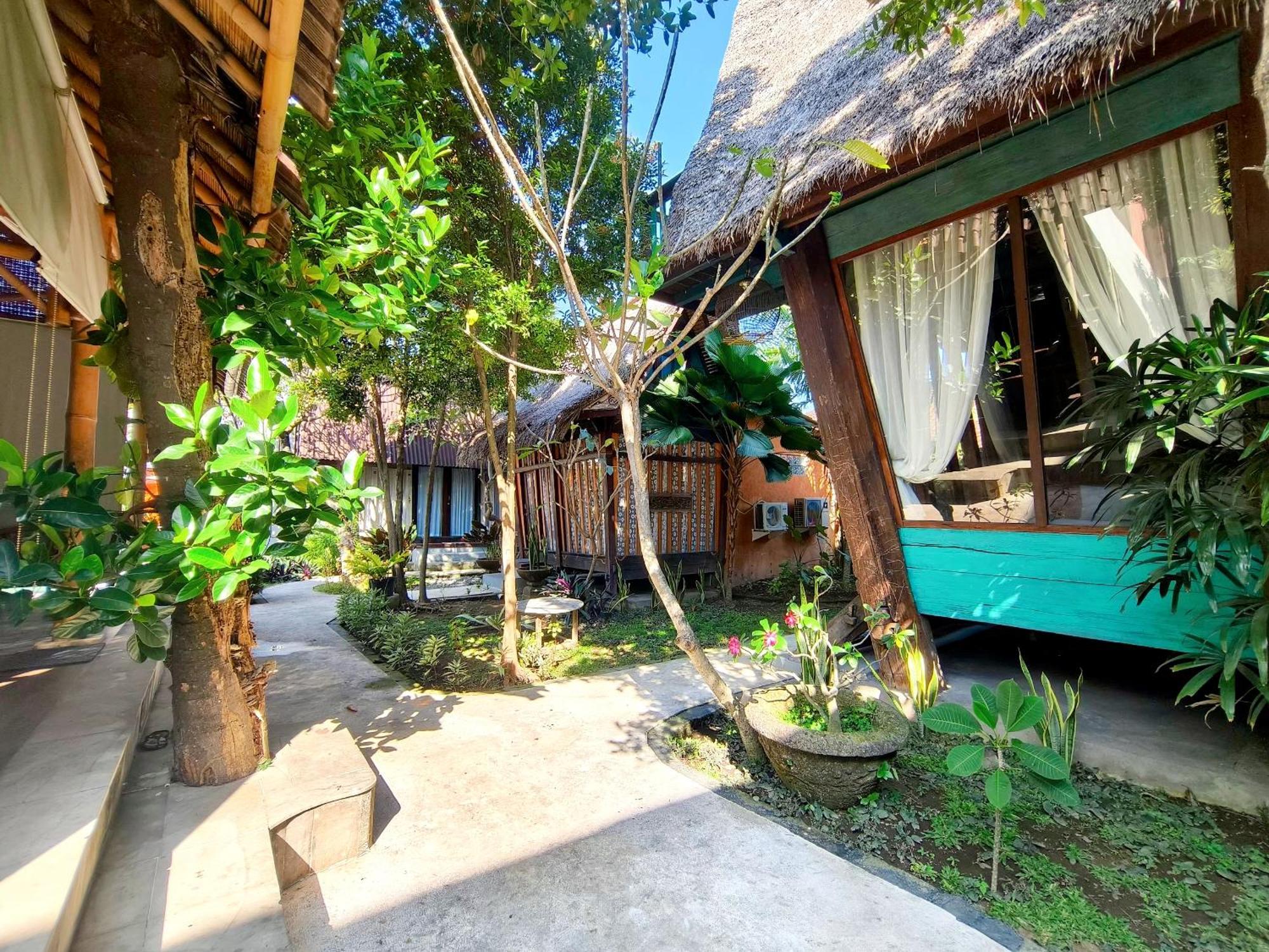 발리 사누르 Panda Lumbung B&B 외부 사진